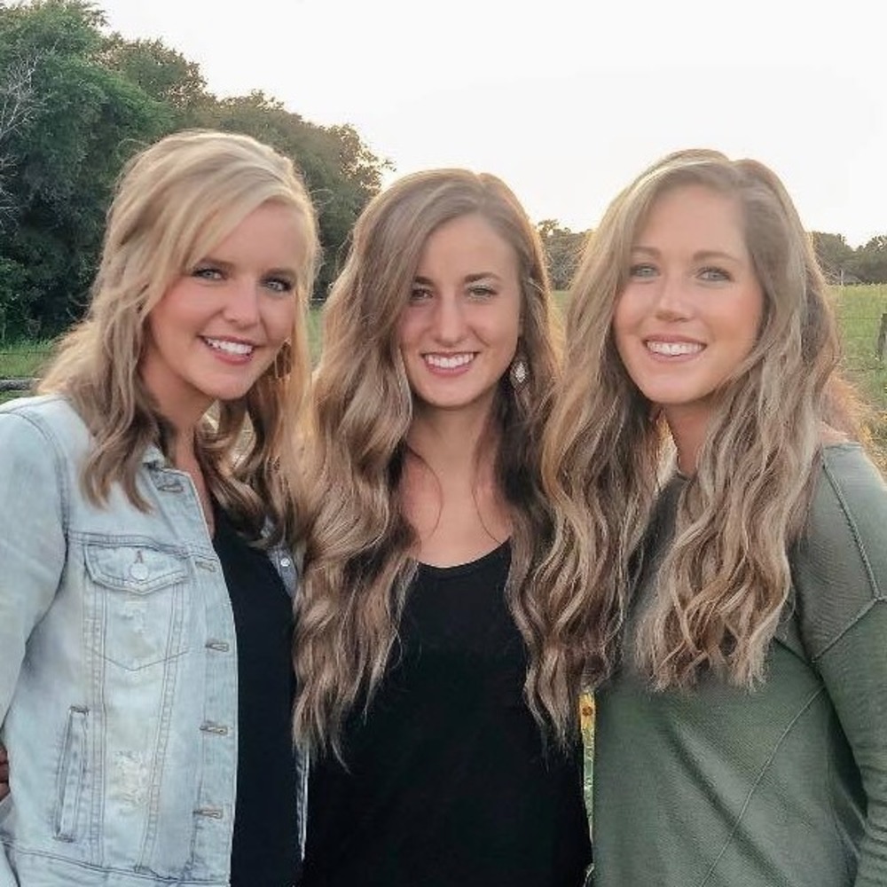 Meet your Posher, Linzie